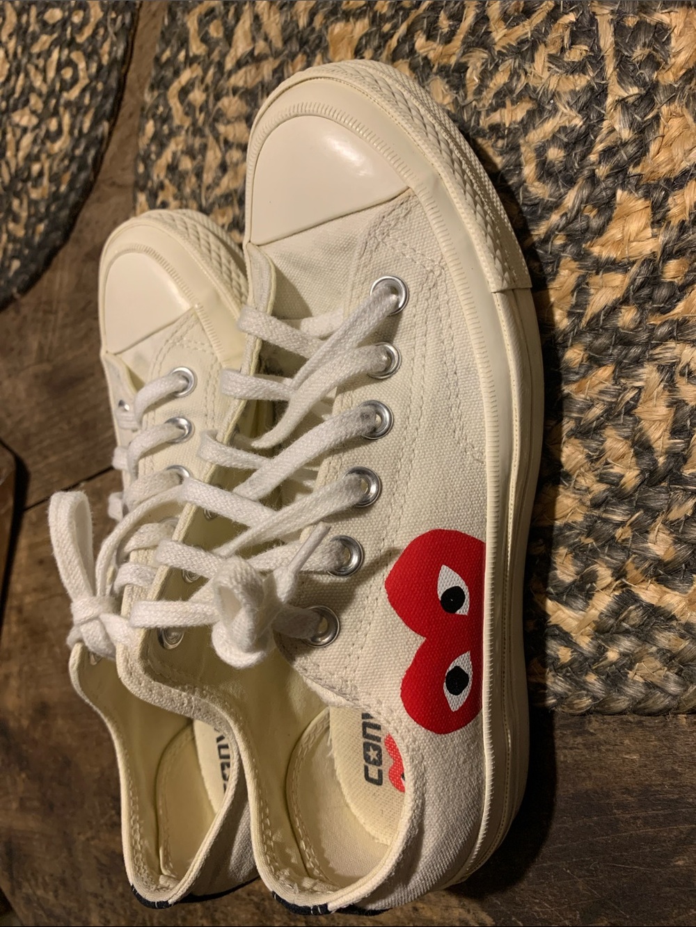 Comme des Garcons PLAY x Converse Canvas Sneakers w Heart men’s Sz 5 / womens 7 - Picture 2 of 16